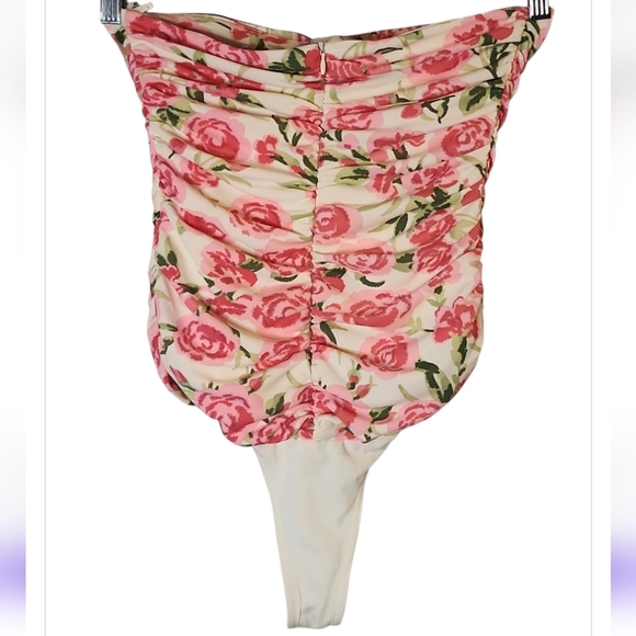 ZARA Blogger Fave Pink Floral Rose Ruched Bodysuit Medium Strapless Romantic Y2k - Picture 3 of 15
